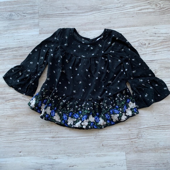 Old Navy Other - Old Navy Girls 3T black floral top